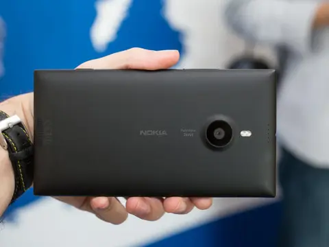 Thời lượng pin của Lumia 1520 có thể lên đến 28 tiếng