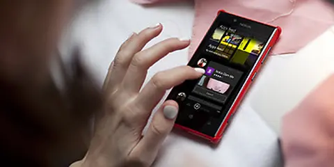 So sánh NOKIA ASHA 305 với NOKIA ASHA 306