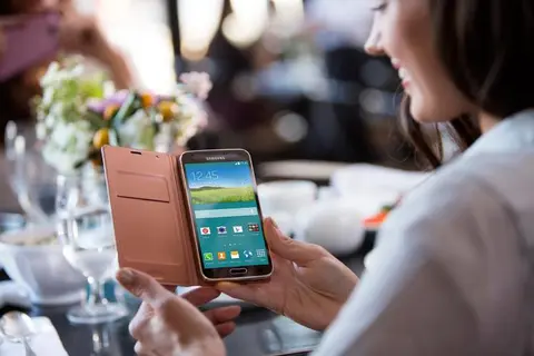 Samsung Galay S5 LTE-A trình làng tại Châu ÂU không dùng màn hình QHD