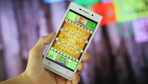 Có nên mua Mobiistar Lai 504C?