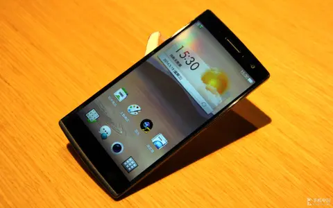 Một vài điểm lý thú trên Oppo Find 7a X9006