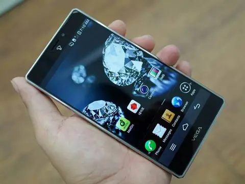  Pantech LTE A có cải tiến gì hơn Pantech Vega Iron