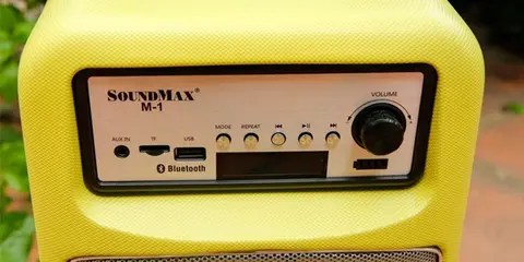 SoundMax ra mắt bộ đôi loa di động hát karaoke giá dưới 2 triệu