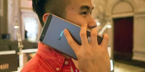 Phablet giá rẻ màn hình 6.4 inch của Lenovo xuất hiện