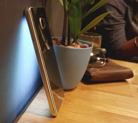 Những đặc điểm của Galaxy Note 5 khiến đối thủ phải dè chừng