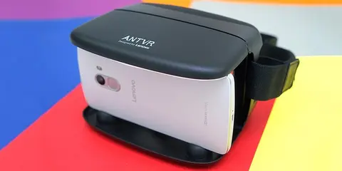 Trên tay kính thực tế ảo giá hợp lý ANT VR của Lenovo