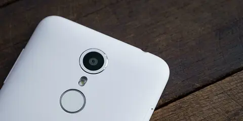Coolpad Fancy E561: Smartphone dành riêng cho phái đẹp