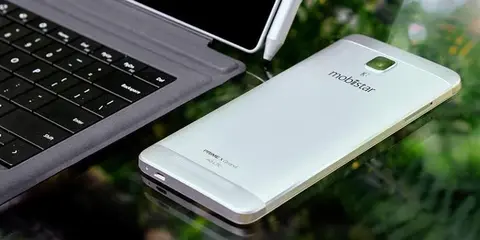 Top smartphone tầm trung với cấu hình mạnh, RAM 3GB