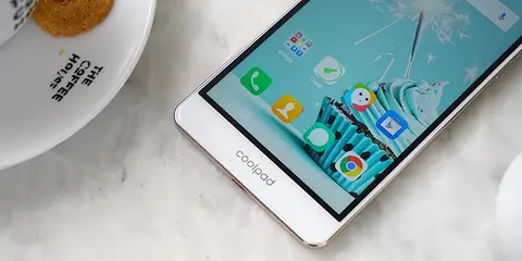 [VIDEO] Trên tay Coolpad Sky 3: Thiết kế trẻ trung - Selfie chuyên nghiệp