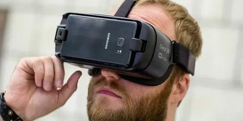 Samsung giới thiệu Gear VR phiên bản mới bên cạnh Galaxy Note 7