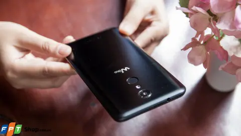 Chỉ 2,99 triệu đồng, sở hữu ngay smartphone thương hiệu Pháp Wiko U Pulse