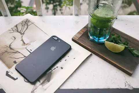 Đổi iPhone cũ lấy iPhone 7/7 Plus mới với giá tiết kiệm đến 7 triệu đồng tại FPT Shop