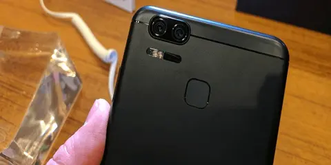 Lộ giá của Asus ZenFone 3 Zoom chuẩn bị ra mắt