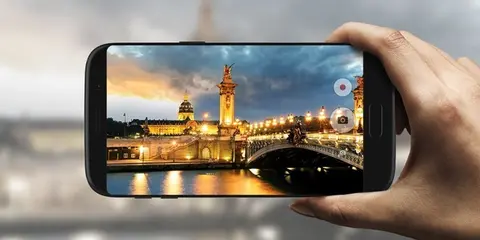 Trợ lí ảo Bixby mới trên Galaxy S8 sẽ có thể hiểu được nhiều ngôn ngữ khác nhau