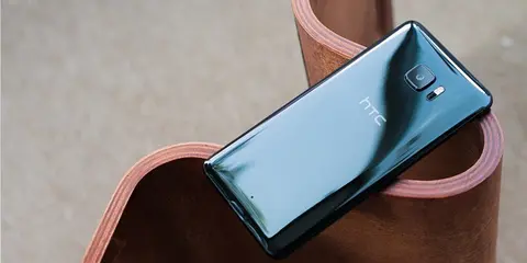 Đập hộp và hành hạ HTC U Ultra phiên bản sapphire