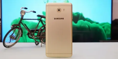 Samsung xác nhận giá bán, ngày lên kệ chính thức của Galaxy C9 Pro tại VN