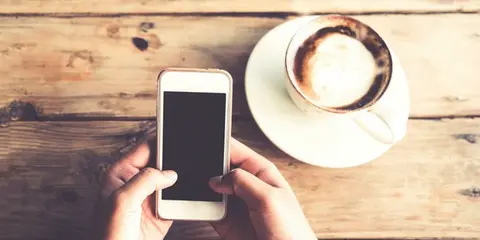 5 cách bảo vệ smartphone dưới trời nắng nóng 40 độ