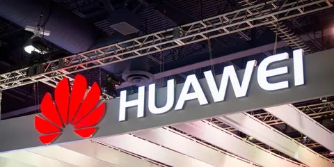 CEO Huawei thông báo sẽ tự phát triển chip AI cho riêng hãng