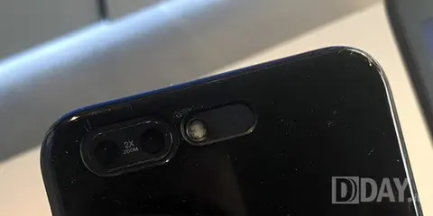 Quái vật Asus Zenfone 4 Pro sẽ có cam kép, 2x zoom và chạy Android 7.1.1