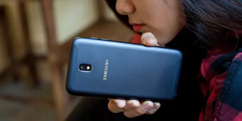 NÓNG trong ngày: Galaxy J7 Pro thiết kế đẹp như flagship, camera ngon chính thức lên kệ FPT Shop