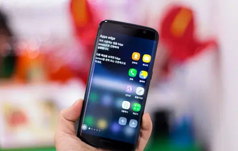 Galaxy S7 Edge giảm sốc 2,5 triệu đồng tại FPT Shop