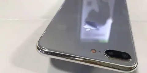 iPhone 7s Plus xuất hiện thực tế với thiết kế mới mẻ, bóng bẩy và sang trọng
