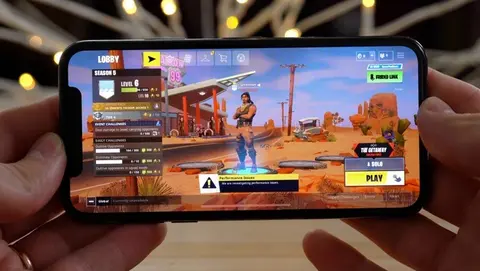 Từ nay, iPhone XS, XS Max và XR có thể chơi Fortnite tốc độ 60fps