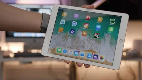 iPad 9.7 inch thế hệ 6 tân trang bắt đầu được bán ra