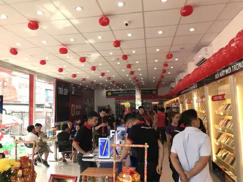 iPhone giảm giá 3 triệu mừng khai trương FPT Shop mới tại Bình Tân