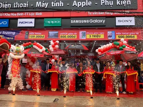Mừng khai trương, FPT Shop Lộc Bình - Lạng Sơn giảm 3 triệu đồng cho iPhone