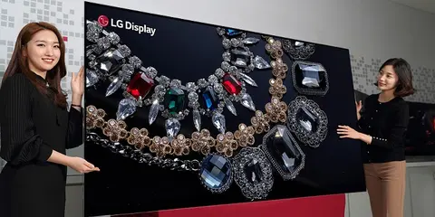 Xuất hiện TV OLED của LG với kích thước siêu lớn, độ phân giải 8K