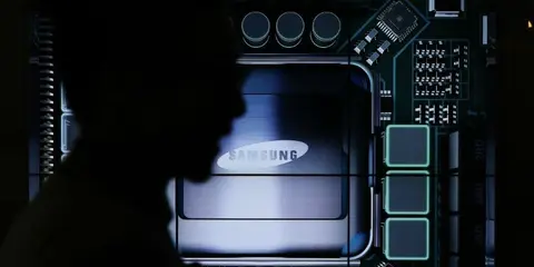Vượt mặt Intel, Samsung trở thành nhà sản xuất chip hàng đầu thế giới