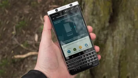 Hé lộ thời điểm trình làng của BlackBerry KEY2