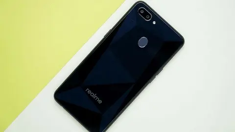 Realme 2 trình làng tại Indonesia vào ngày 9/10, ở Việt Nam muộn hơn