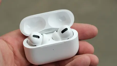 Món quà mà giới teen Mỹ thích nhất trong mùa lễ đó là AirPods