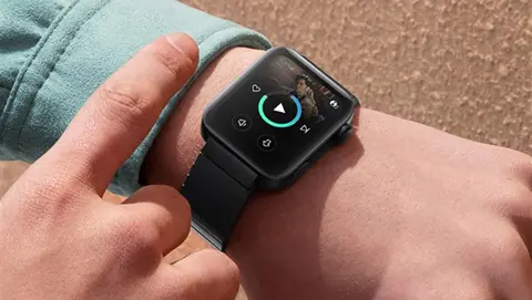 Smartwatch Xiaomi Mi Watch có thể phát nhạc độc lập