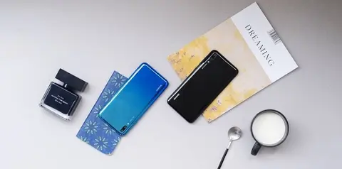So sánh nhanh Galaxy J6+, OPPO A3s và Huawei Y7 Pro (2019): Chọn máy nào chơi Tết?