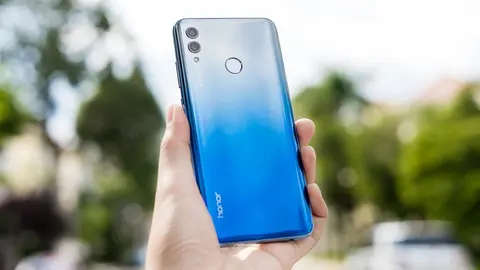 So sánh Honor 10 Lite với Realme U1 và Redmi Note 6 Pro: Đâu là chiếc smartphone hoàn hảo nhất?
