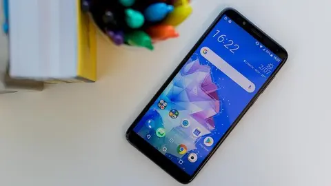 Smartphone HTC mới dùng chip Snapdragon 710 vừa đạt chứng nhận quan trọng