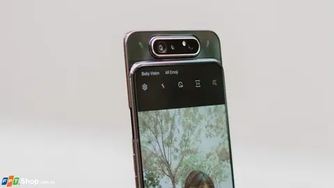 Trên tay nhanh Galaxy A80 tại Việt Nam: Camera trượt xoay "180 độ",  màn hình tràn viền đẹp mắt
