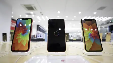 Japan Display có thể sẽ được Apple tiếp tục trợ giúp