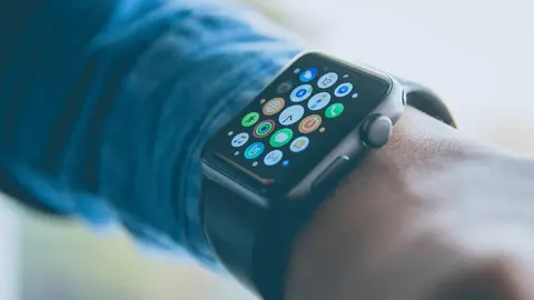 Trên watchOS 6, người dùng có thể xóa các ứng dụng gốc từ Apple Watch