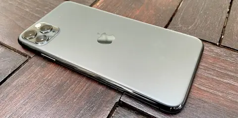 iPhone 11 Pro sạc 75% pin trong vòng 45 phút nhưng chưa là gì với flagship Android