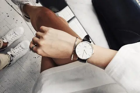 Xu hướng đồng hồ nữ 2021 có gì hot?