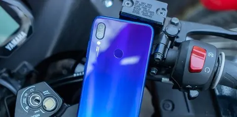 Top smartphone giá rẻ nhất năm 2019, những anh tài nào được vinh danh
