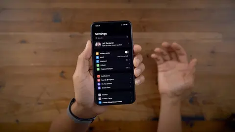 5 mẹo sử dụng iPhone vào ban đêm cực kỳ hữu ích