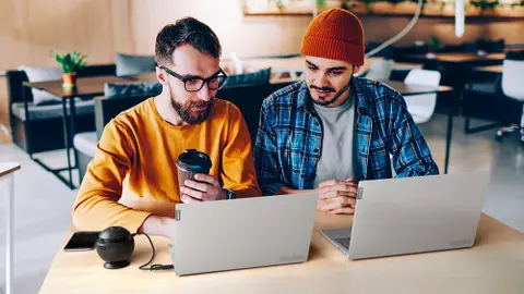 Lenovo ThinkBook giảm 1 triệu, FPT Shop giao hàng miễn phí tận nơi