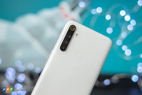 4 điện thoại có giá dưới 5 triệu nhưng lại sở hữu camera cực khủng