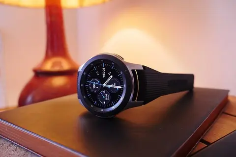 Samsung Galaxy Watch 3 lộ ảnh mới, hệ điều hành TizenOS được thiết kế lại đẹp mắt hơn