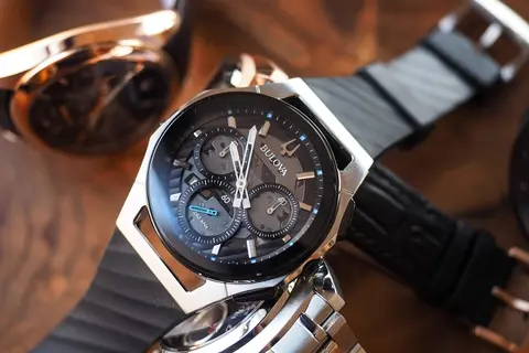 Bulova UHF - Đỉnh cao công nghệ của dòng đồng hồ pin quartz